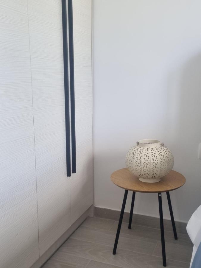 Tiffany's -2' Walk From Metro Apartment Athens